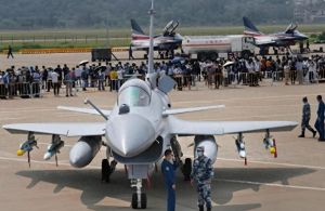 路透社感叹：全球军队都将深入研究霹雳-15神威，印巴空战稀缺场景倒逼欧美技术革命 ...