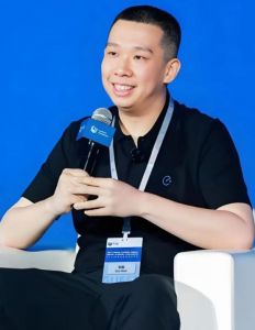 饿了么对任何违法违规行为秉持零容忍态度并向公安机关报案：韩鎏涉职务犯罪被带走调查 ...
