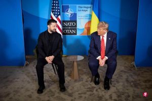 问乌军能否打到莫斯科美国总统特朗普鼓励乌克兰总统泽连斯基加大对俄罗斯本土深入打击 ...