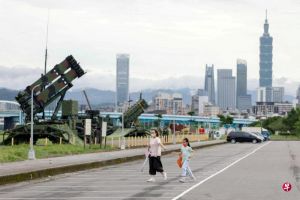 突破一中三阶段论明言对台行使主权管辖，中华人民共和国政府理所当然完全享有台湾主权 ...