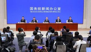 全国人大常委会：践行以人民为中心发展思想，正审议社会救助法草案食品安全法修正草案 ...
