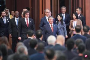 中美贸易战达成阶段性缓和之际李强重申中国开放的确定性同时呼吁完善国际经贸规则体系 ...