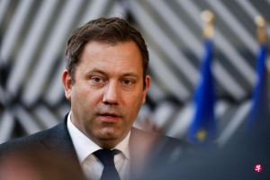 高额关税扰乱全球贸易德国处于弱势工业可能陷入困境，为去风险化德国重新审视对华政策 ...