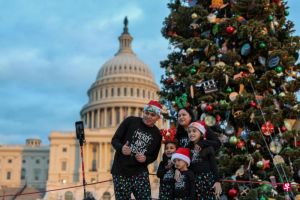 美国梦正在持续后退许多中产家庭面临住房、托育双重挤压，为何美国人“越赚越穷”？ ...