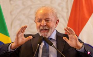 我们不希望出现新冷战不希望受到干涉巴西总统卢拉盼特朗普对所有国家一视同仁平等对待 ...