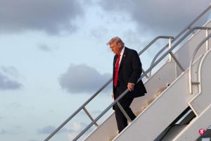 美国总统特朗普威胁称：伊朗新领导人“难长久”