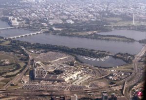 美国考虑增兵五角大楼申请逾2000亿美元拨款用于对伊朗军事行动美伊冲突或将进入新阶段 ... ...