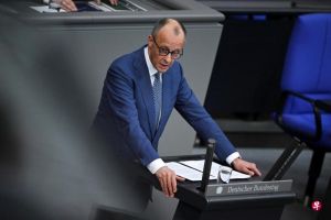德国总理默茨：德国不会参与霍尔木兹海峡军事护航，战事对包括美国在内各方都造成了损害对美以军事行动有许 ...