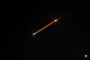 伊朗官员提出停战六项条件：保证战争不再发生，关闭美国在中东地区军事基地，由侵略方支付赔偿 ...