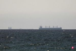 没有贸易自由就没有航行自由，伊朗阐述霍尔木兹海峡通行原则：美以针对伊朗的军事侵略和威胁必须停止，破坏 ...