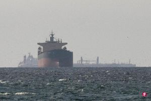 美国中央司令部：已完全切断伊朗海上进出口贸易，海事分析公司：通航并未因美国封锁而完全停止 ...