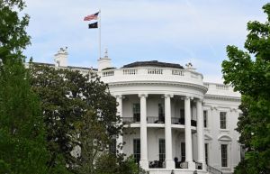 评估美国从陷入僵局战事中抽身会引发何种后果，国内压力大特朗普政府想知道宣布对伊朗作战“获胜”后伊朗如 ...