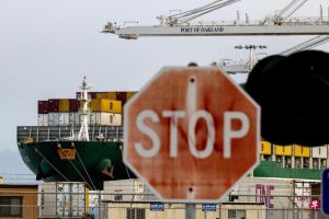 美国际贸易法院裁定特朗普全球征收10%关税不合法