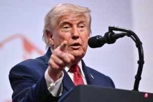 卡尼喜欢美国总统特朗普说他理解加拿大允许一定数量中国电动车以较低关税进入市场做法 ...