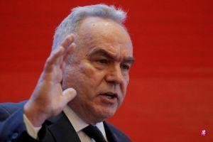 美国前副国务卿坎贝尔：稳定可靠中国凭借充足能源储备与工业体系韧性成为美伊冲突赢家 ...